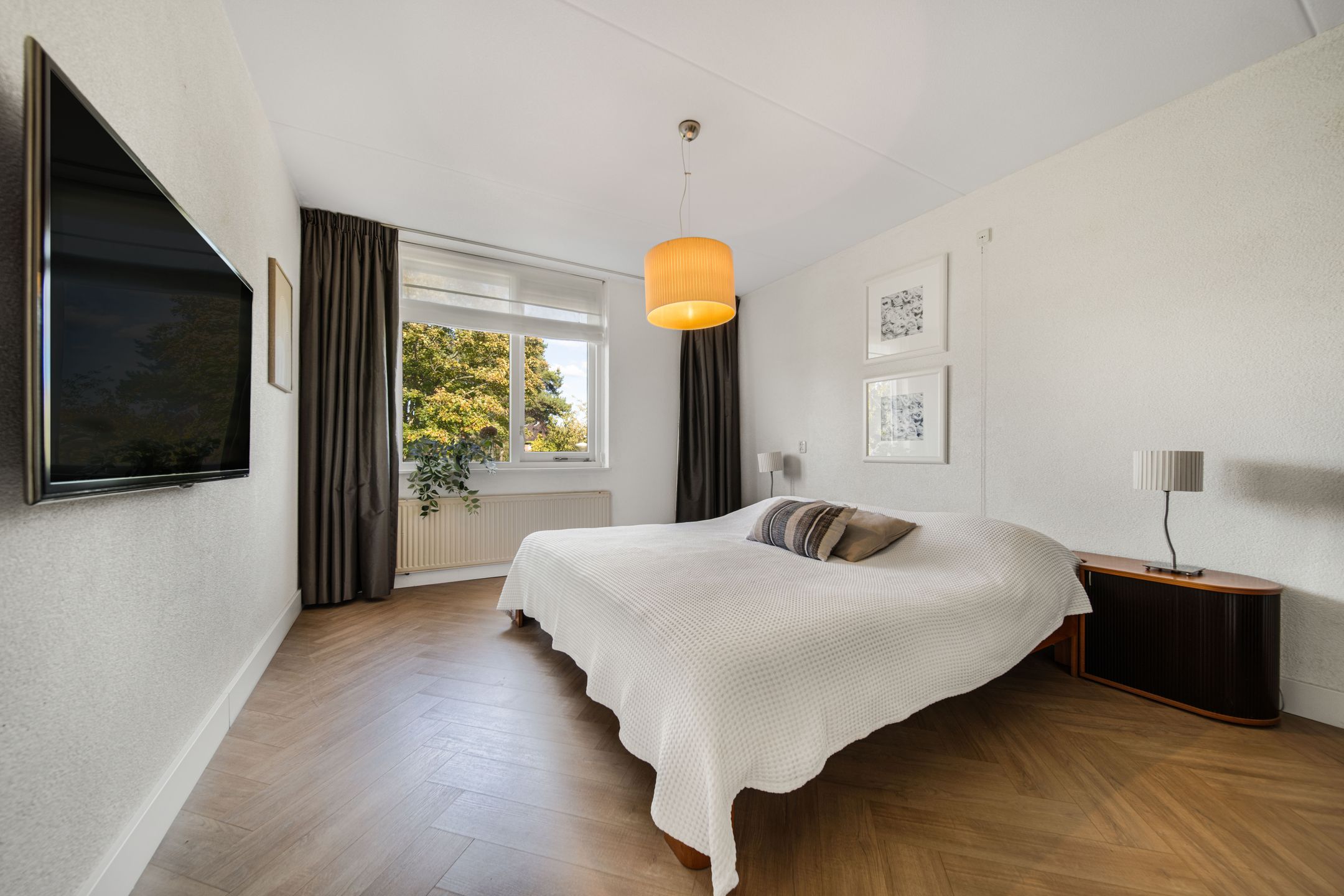 Foto 27 van Oscar Romerolaan 8