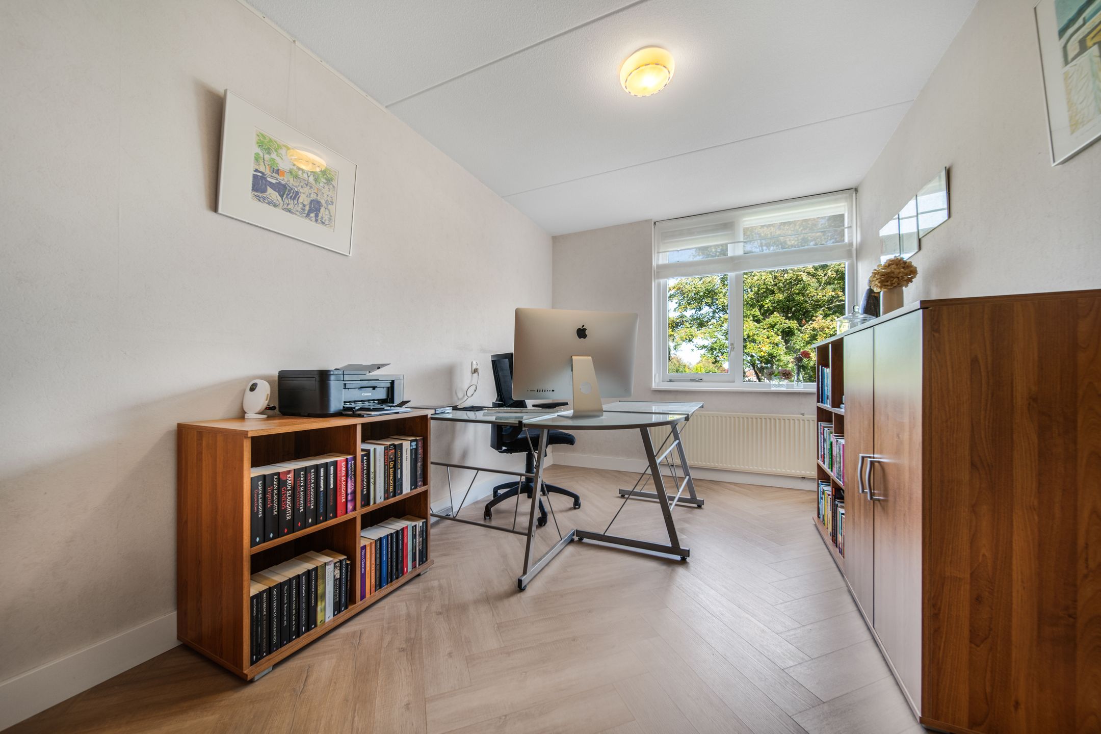 Foto 30 van Oscar Romerolaan 8