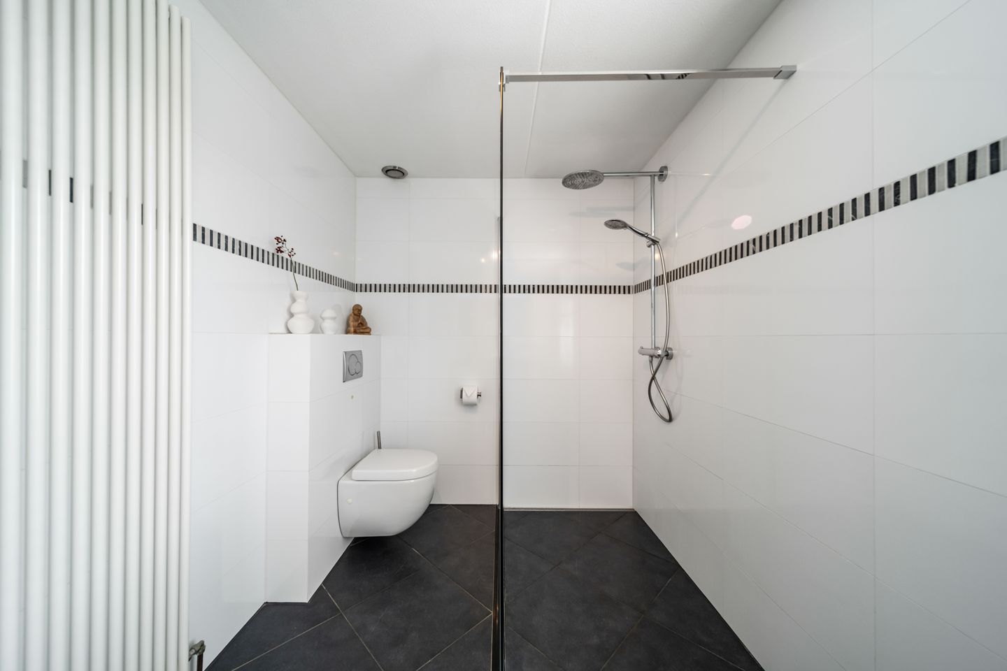 Foto 35 van Oscar Romerolaan 8