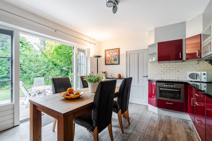 Photo 9 of Oosteinde 6