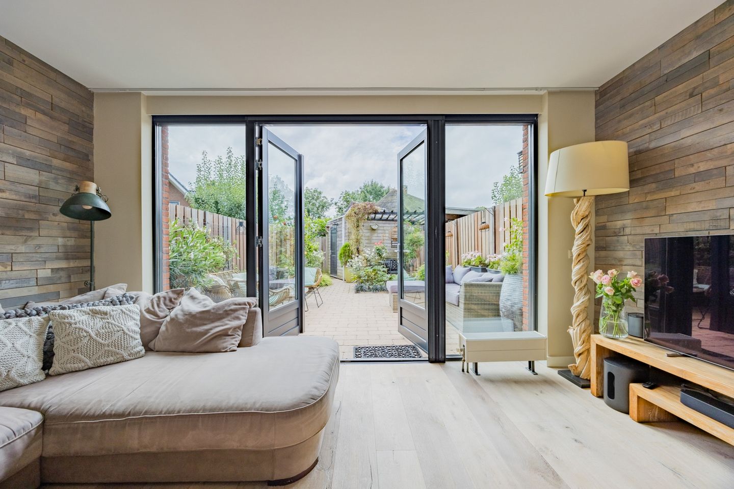 Foto 10 van Witte Emille 8