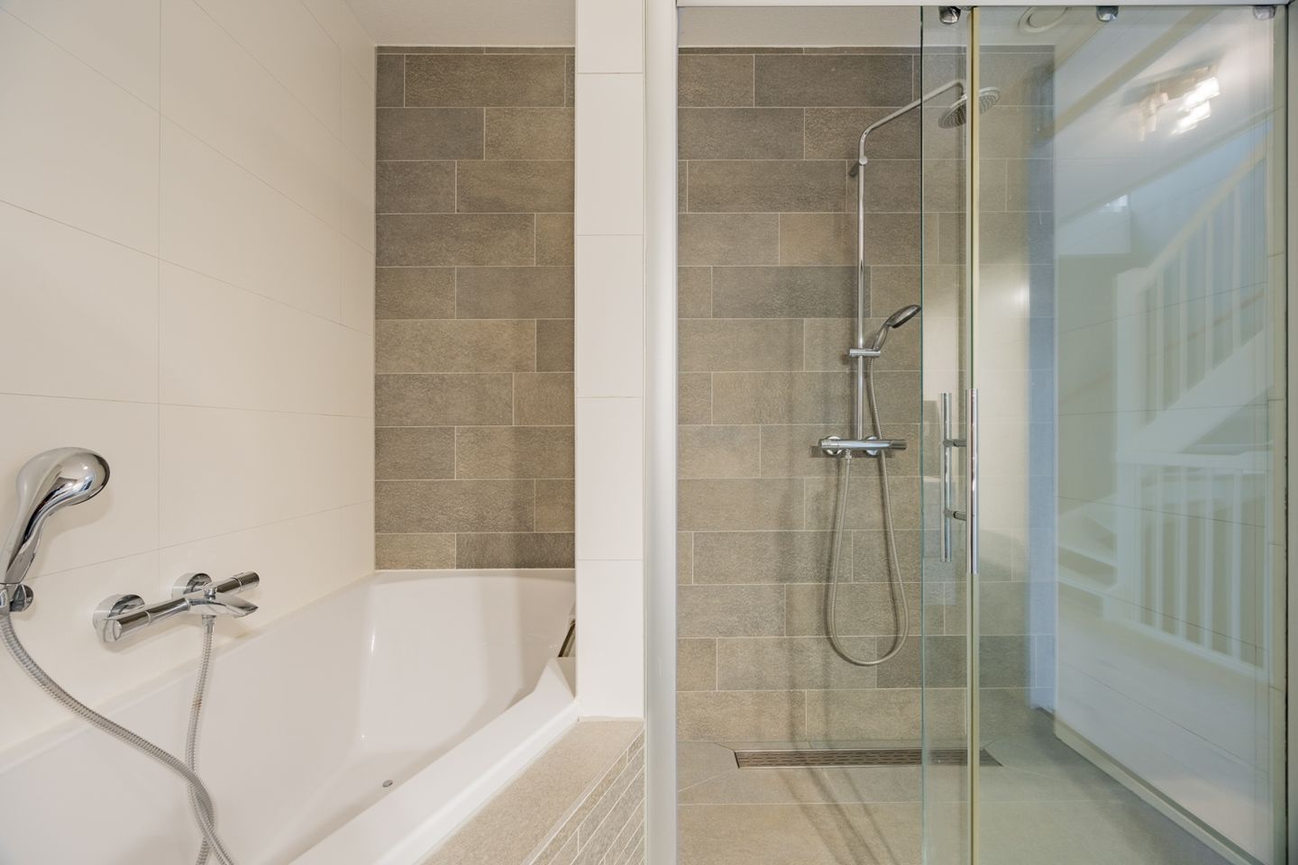 Foto 25 van Witte Emille 8