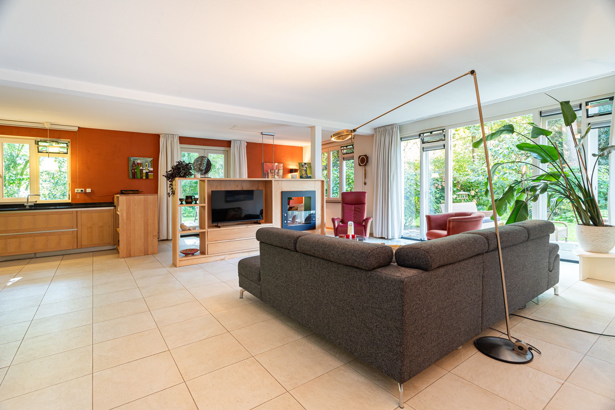 Foto 6 van Drieklinken 103