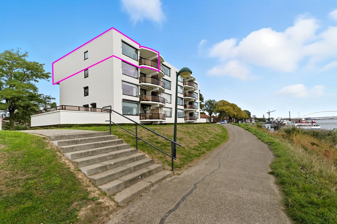 Foto 1 van Pontonniersweg 438