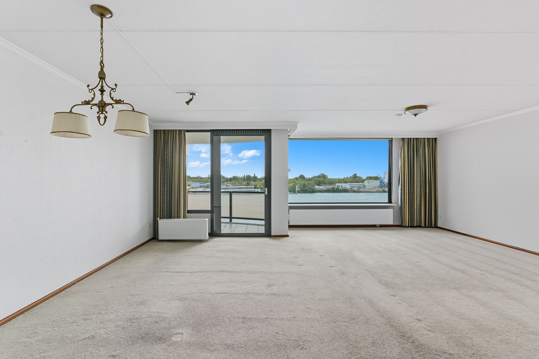 Foto 3 van Pontonniersweg 438