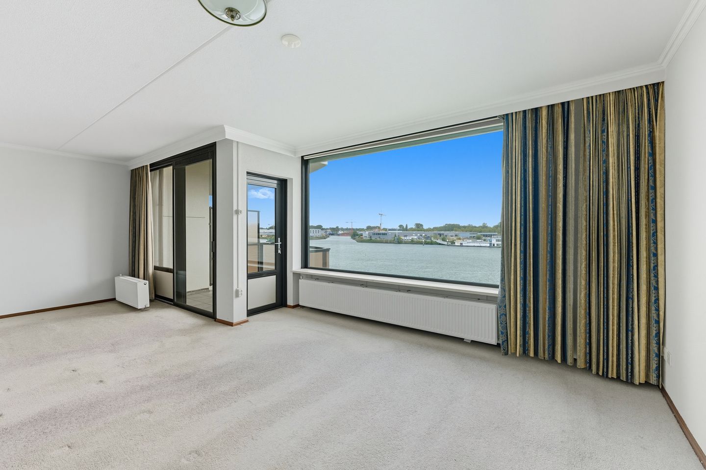 Foto 5 van Pontonniersweg 438