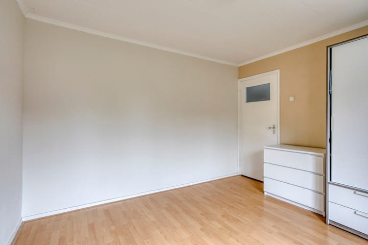 Foto 14 van Reaalruwe 76