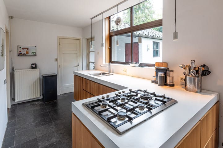 Photo 14 of Ruys de Beerenbrouckstraat 30