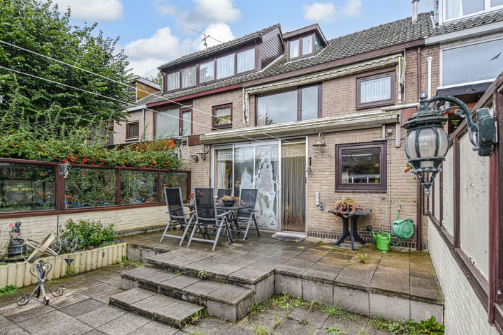 Foto 40 van Rozemarijn 81