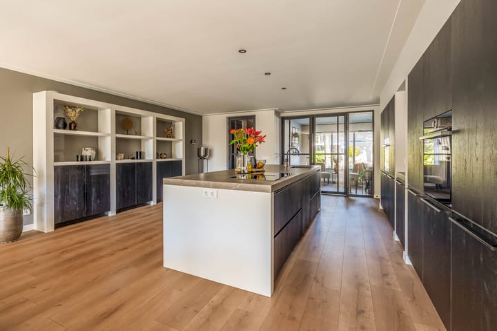 Foto 7 van Koninginnelaan 107