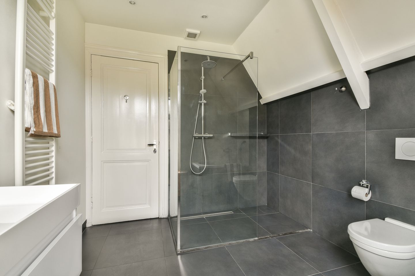 Foto 35 van Voorschoterlaan 43-B