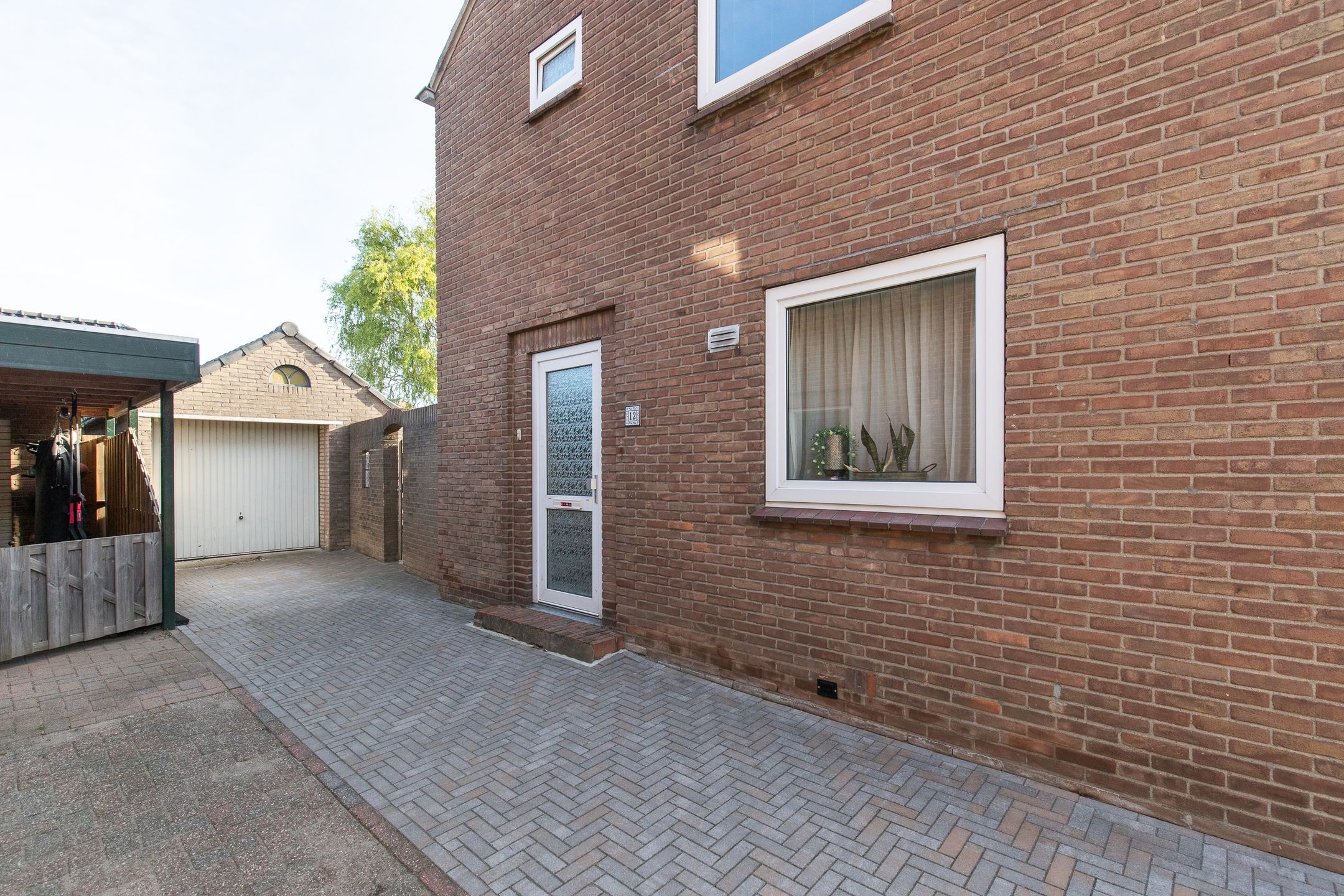 Photo 9 of Schoolstraat 12