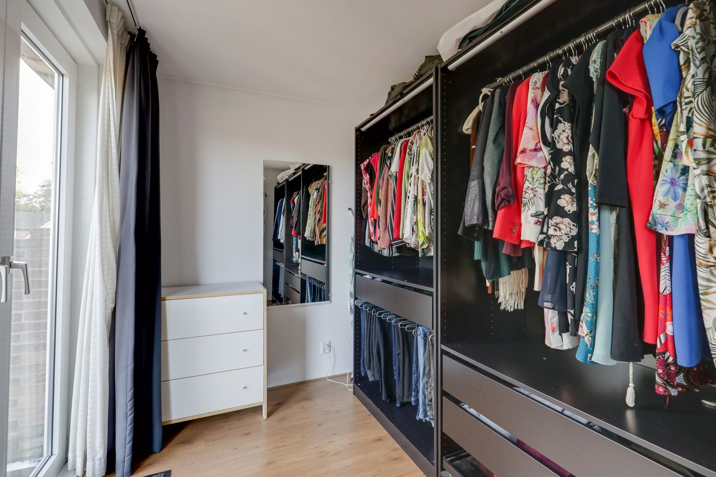 Photo 25 of Schoolstraat 12