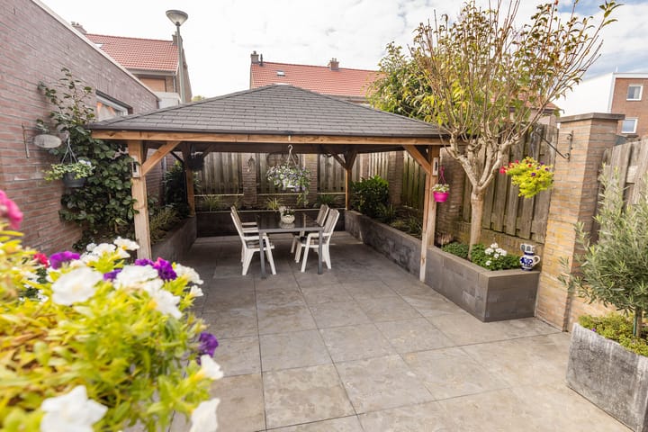 Foto 2 van Luciastraat 79