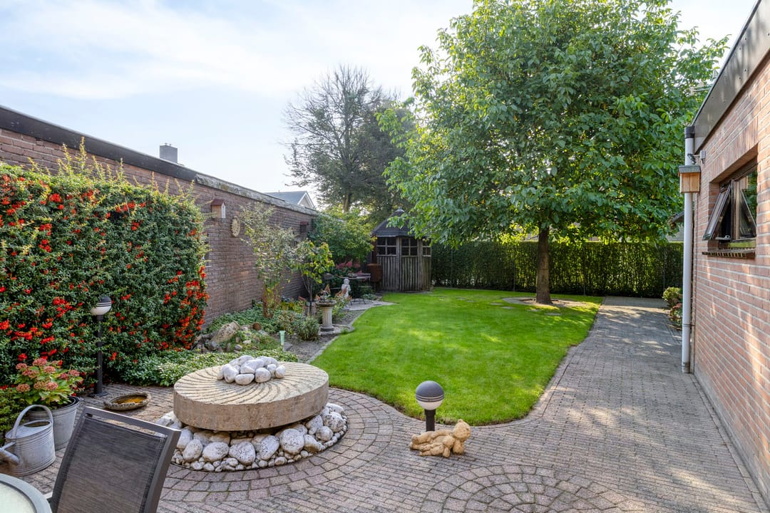 Photo 32 of Korenbloemstraat 8