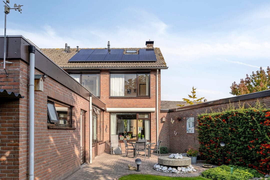 Photo 38 of Korenbloemstraat 8