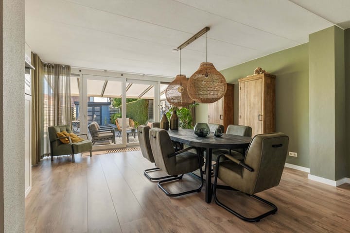 Photo 12 of Tulpstraat 77