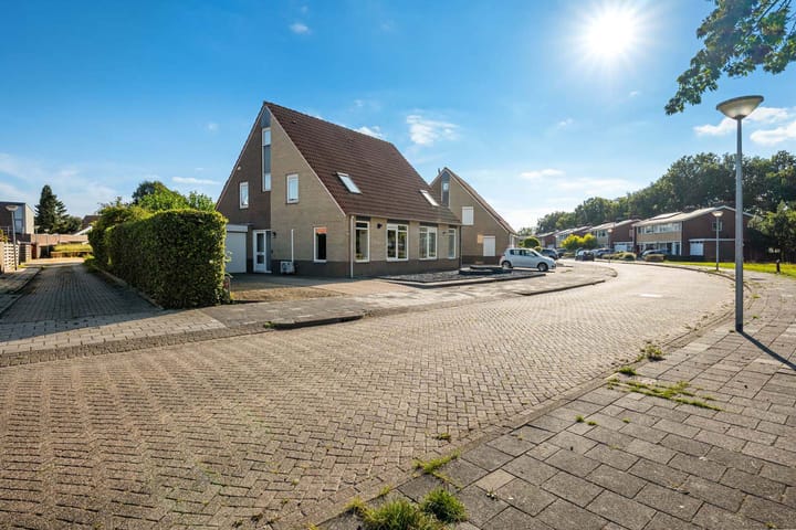 Photo 30 of Tulpstraat 77