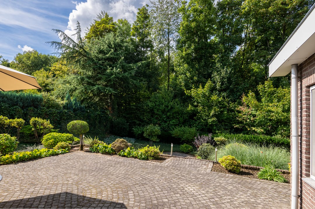 Foto 28 van Adriaen Brouwerstraat 42