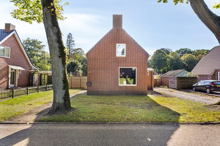 Foto 28 van Lindenlaan 4