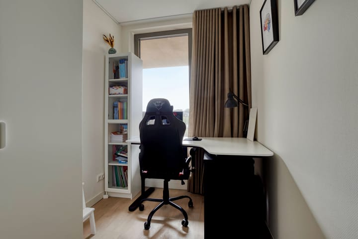 Foto 23 van Frederik Hendriklaan 50-C07