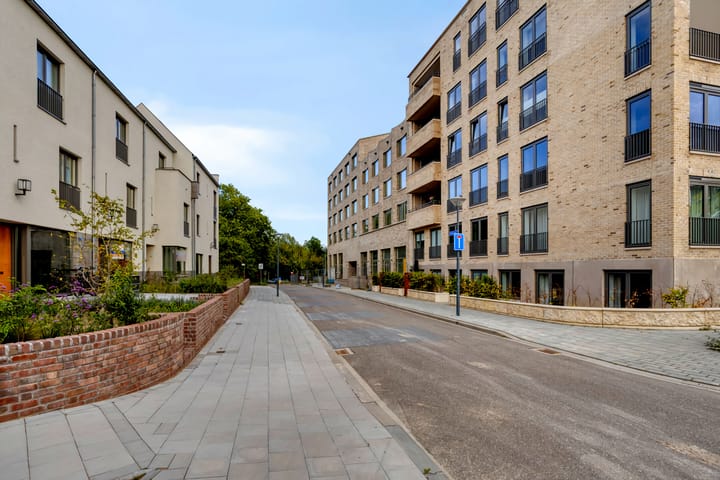 Foto 28 van Frederik Hendriklaan 50-C07