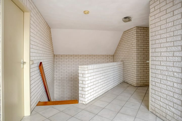 Photo 25 of Zevenbergseweg 23-A