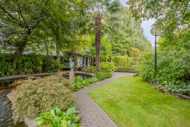 Photo 32 of Zevenbergseweg 23-A