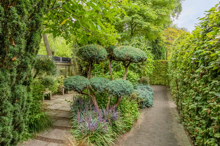 Photo 33 of Zevenbergseweg 23-A