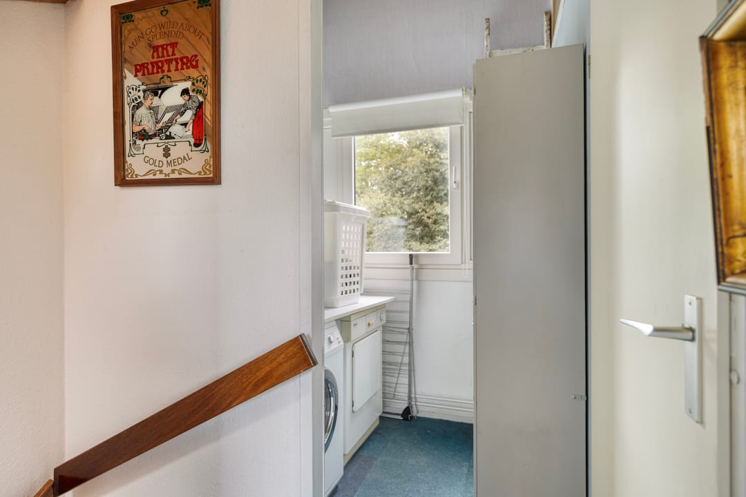 Photo 23 of Deborah Hoeve 55