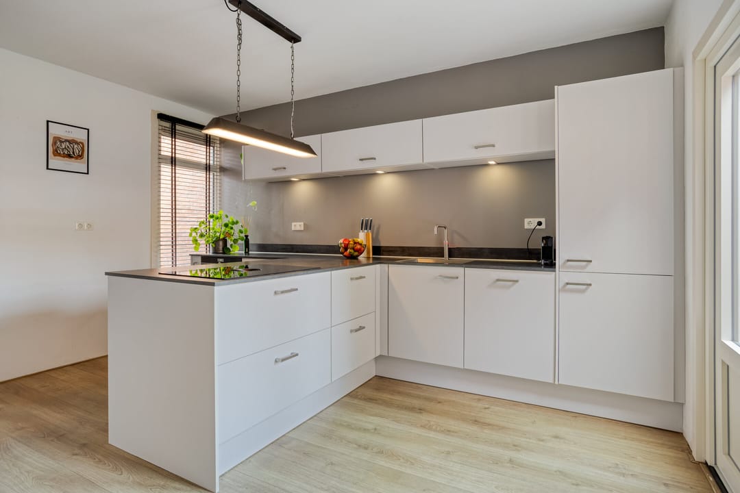 Foto 23 van Sarastraat 22