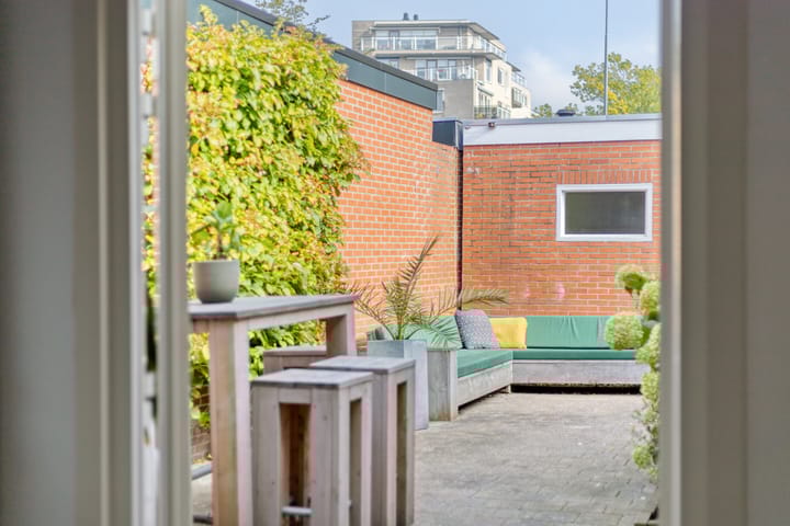 Foto 26 van Sarastraat 22