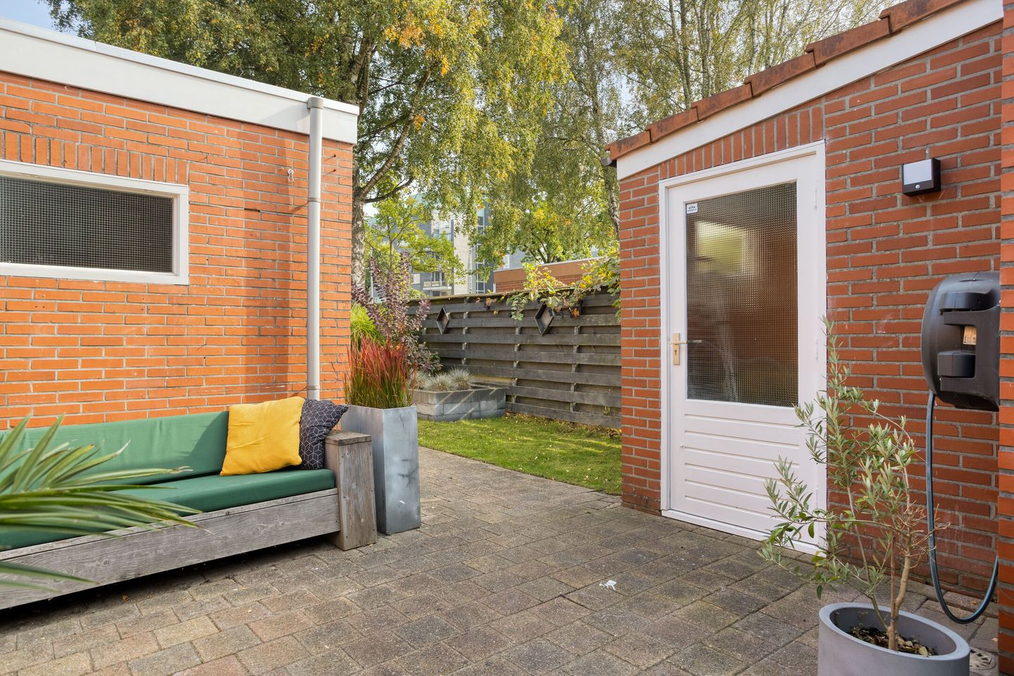 Foto 49 van Sarastraat 22