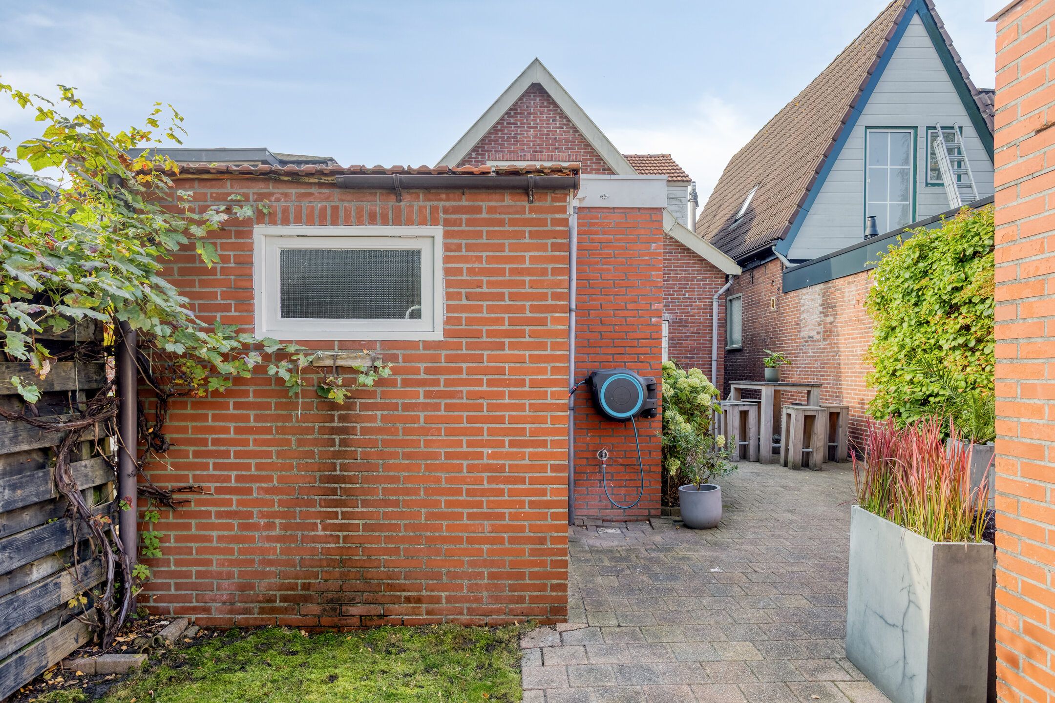 Foto 54 van Sarastraat 22