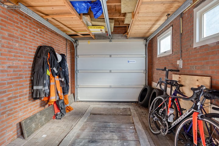 Foto 56 van Sarastraat 22