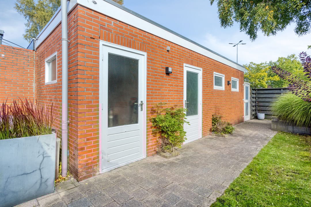 Foto 52 van Sarastraat 22