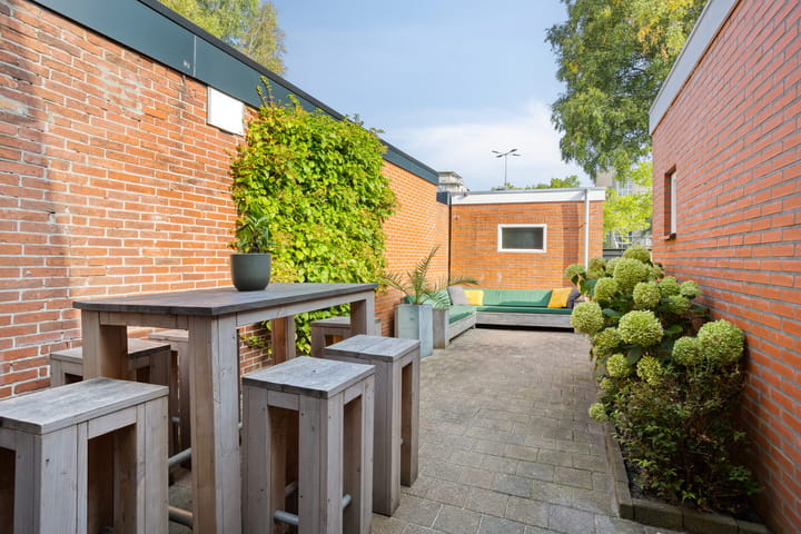 Foto 47 van Sarastraat 22