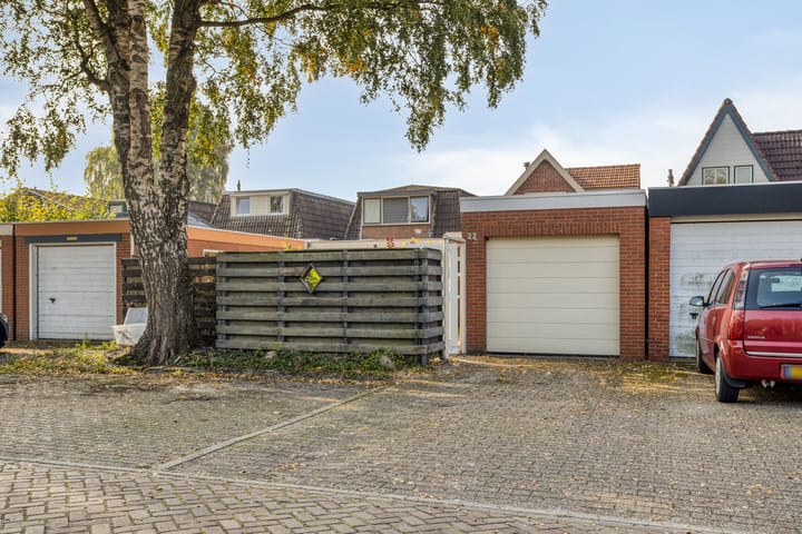 Foto 57 van Sarastraat 22