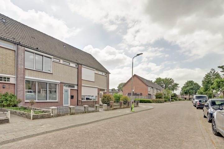 Foto 29 van Anjerstraat 16