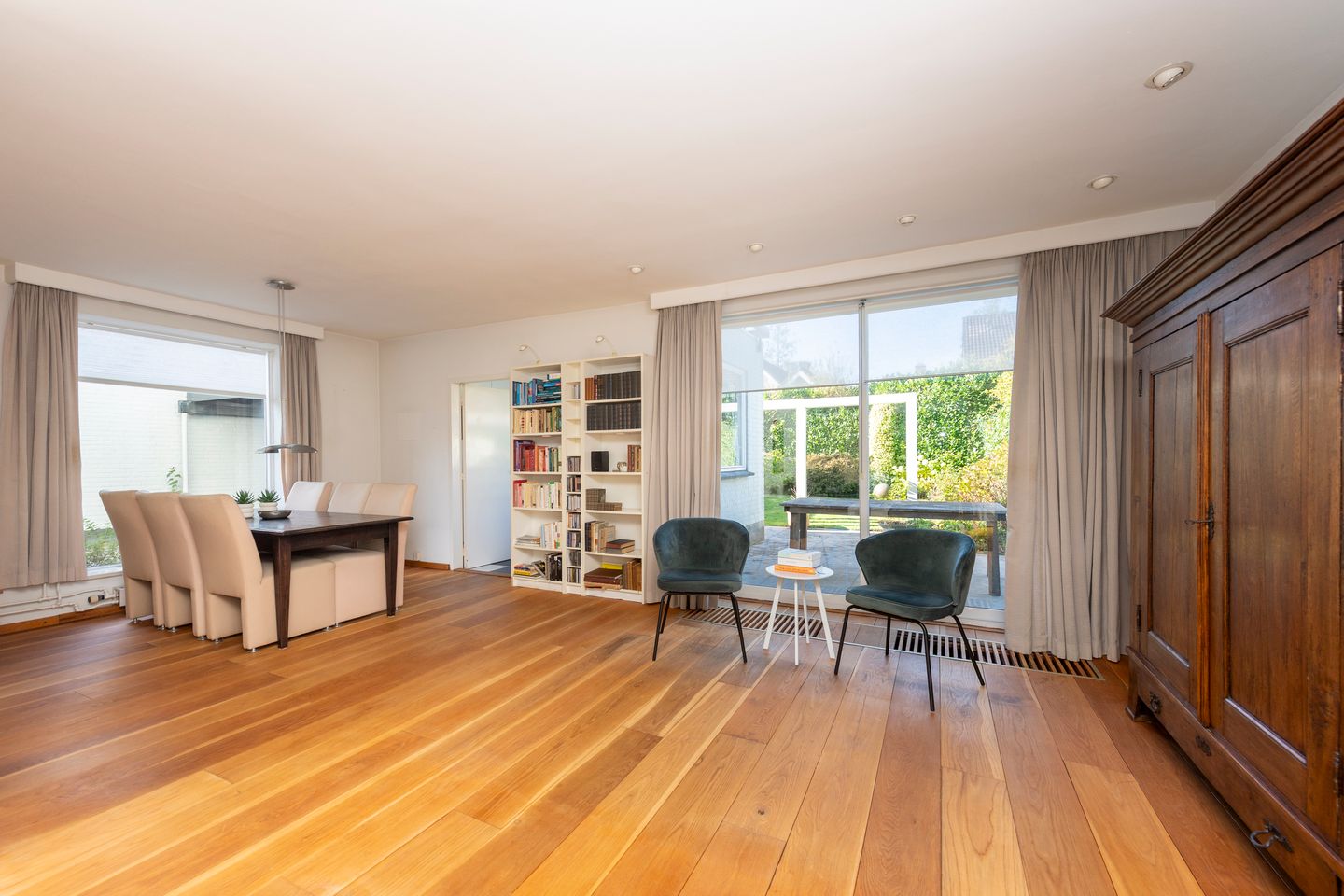 Photo 10 of Schout Beyhartsstraat 6