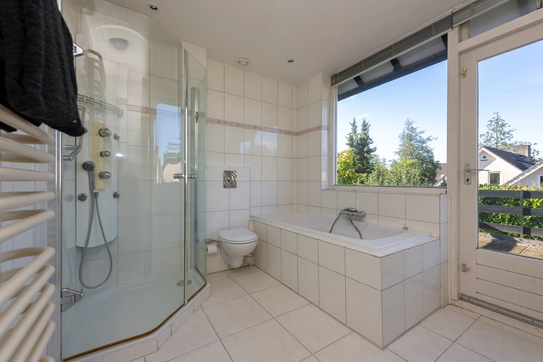 Photo 32 of Schout Beyhartsstraat 6