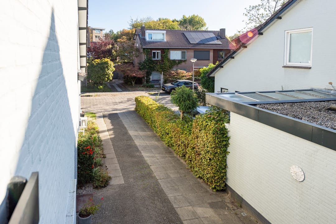 Photo 37 of Schout Beyhartsstraat 6