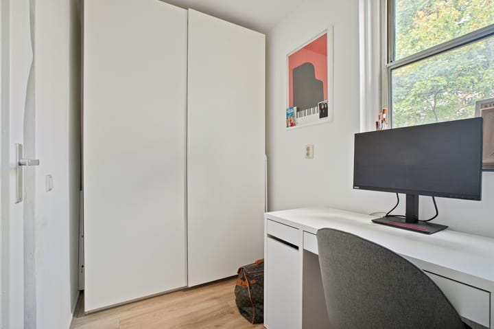 Foto 19 van Riouwstraat 79-B