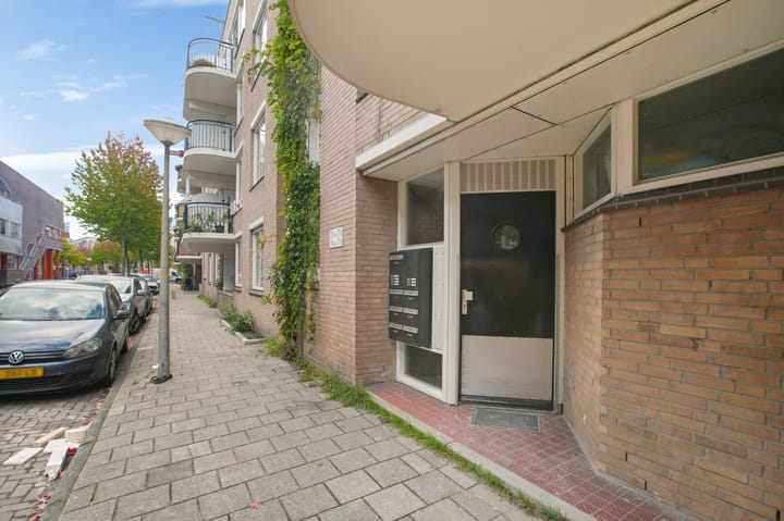 Foto 23 van Riouwstraat 79-B