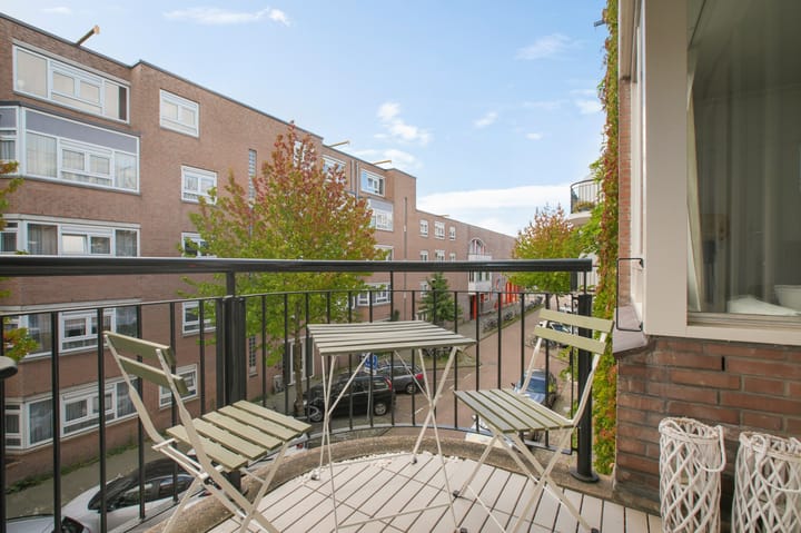 Foto 26 van Riouwstraat 79-B