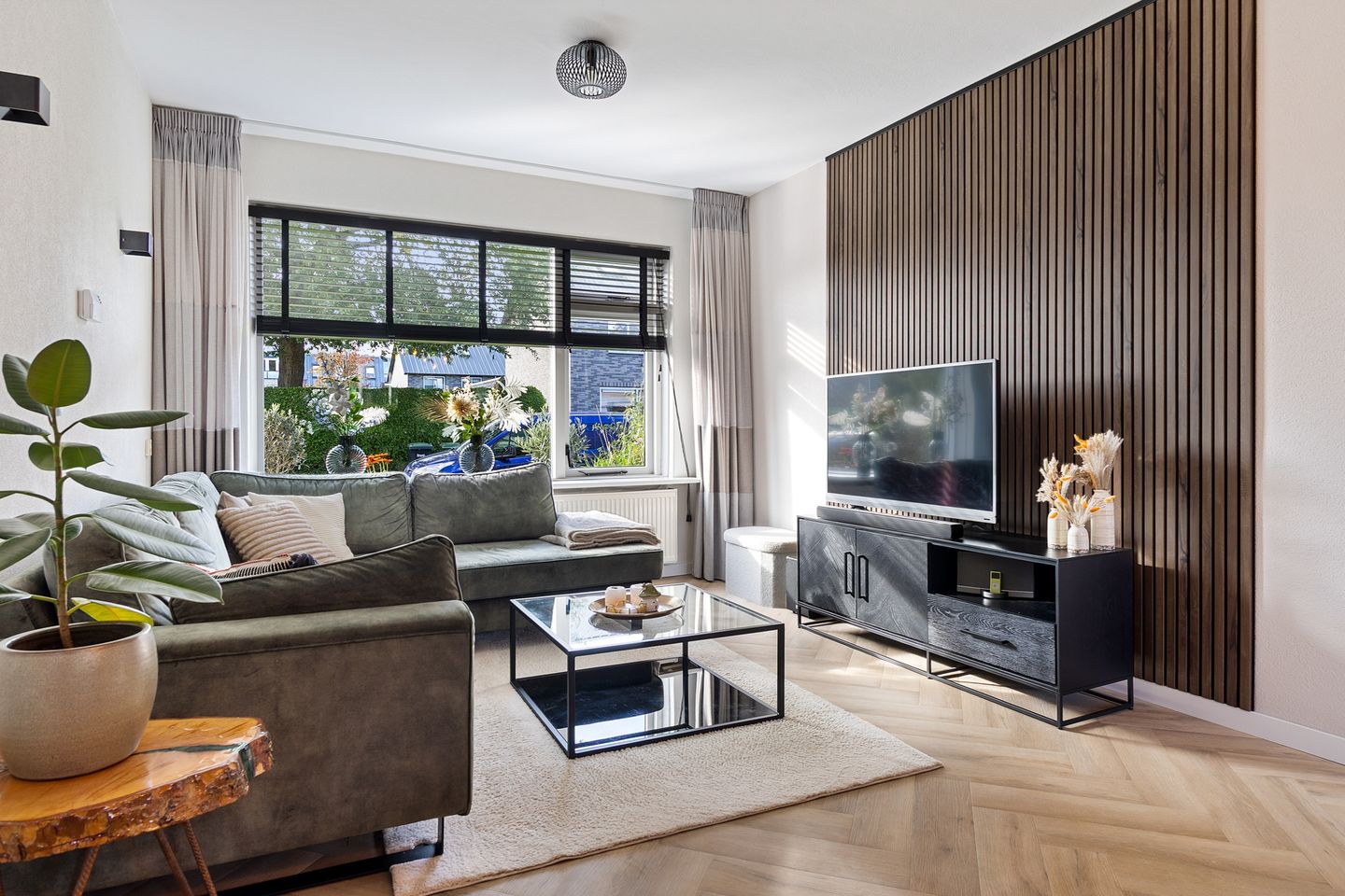 Foto 4 van Dahliastraat 8