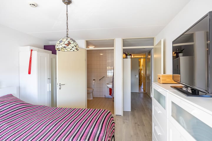 Foto 18 van Biewemastraat 19-A