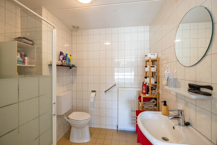 Foto 19 van Biewemastraat 19-A