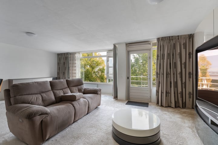 Foto 11 van Buizerdlaan 193