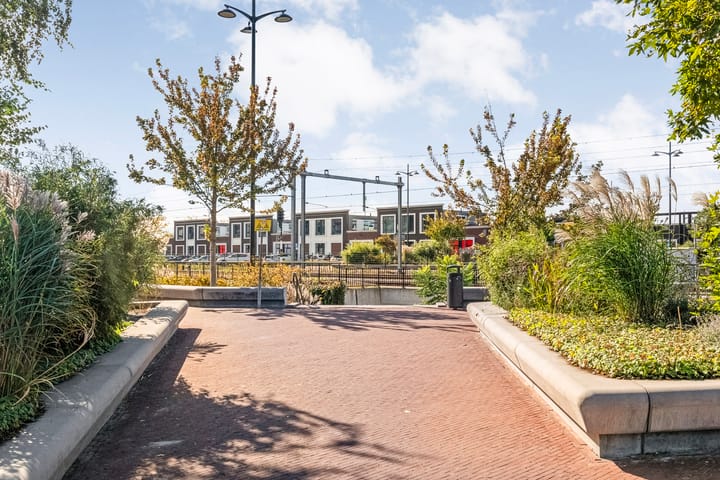 Foto 10 van Stationsplein 31